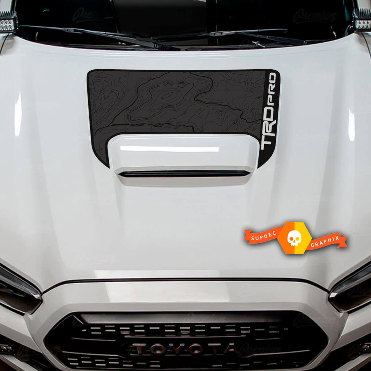 Adesivo Vinilico per Bocchetta Cofano Stile Topografico TRD Pro per Toyota Tacoma 2016-2024