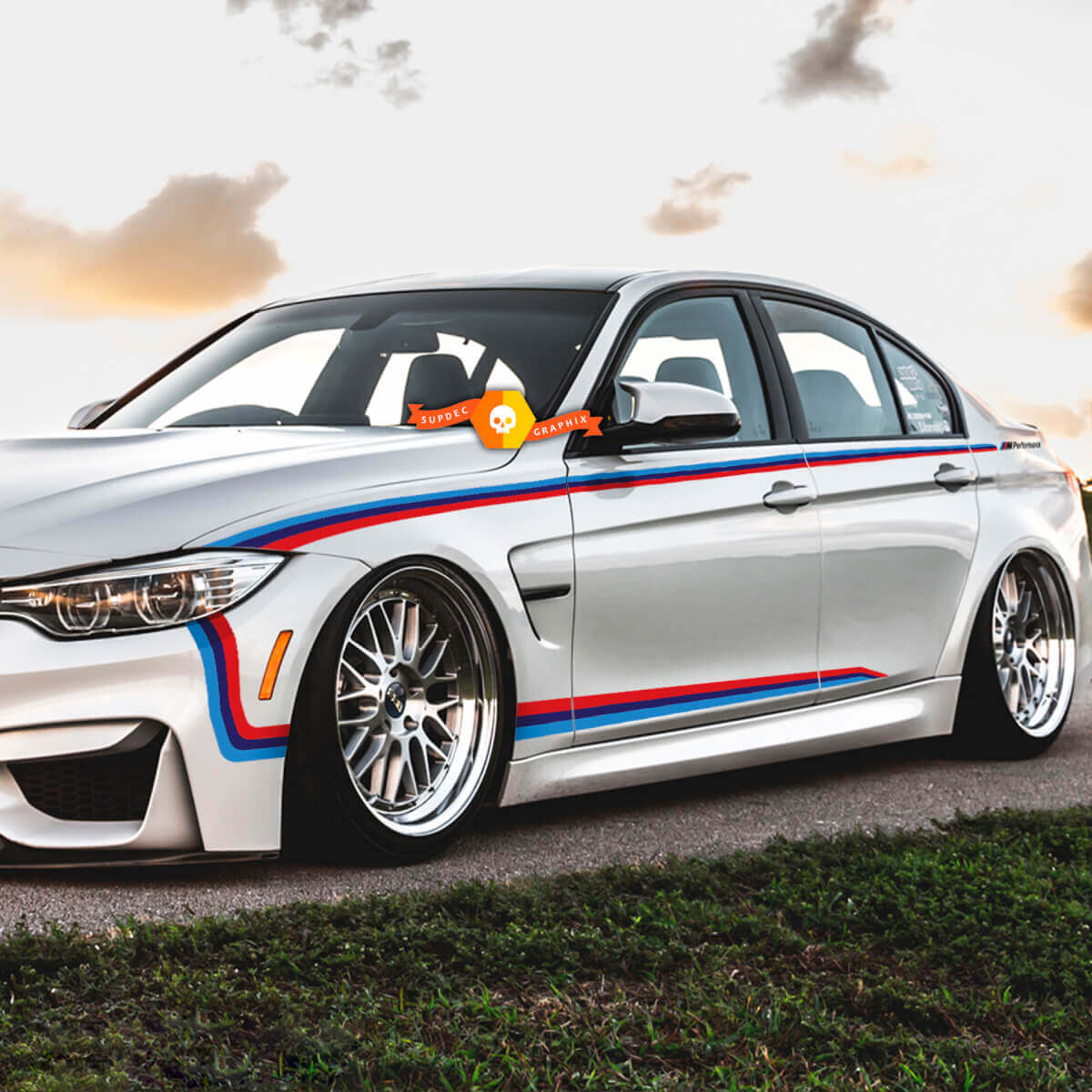 Coppie di strisce colorate BMW M per Porte Laterali Paraurti Parafanghi Adesivi in Vinile

