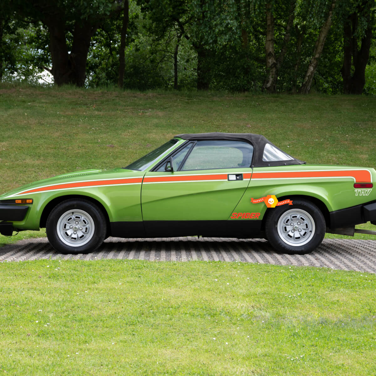 Coppia di strisce Triumph Tr7 Remake dello stile originale, set di strisce laterali, finiture, strisce, adesivi, decalcomanie, 2 colori
