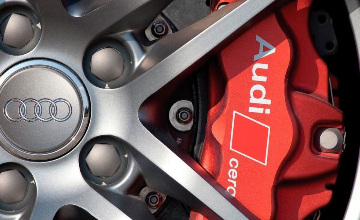 Pinza freno in ceramica Audi 2 misure S3 S4 S5 S6 RS3 R8 RS4 RS6 adesivo decalcomania