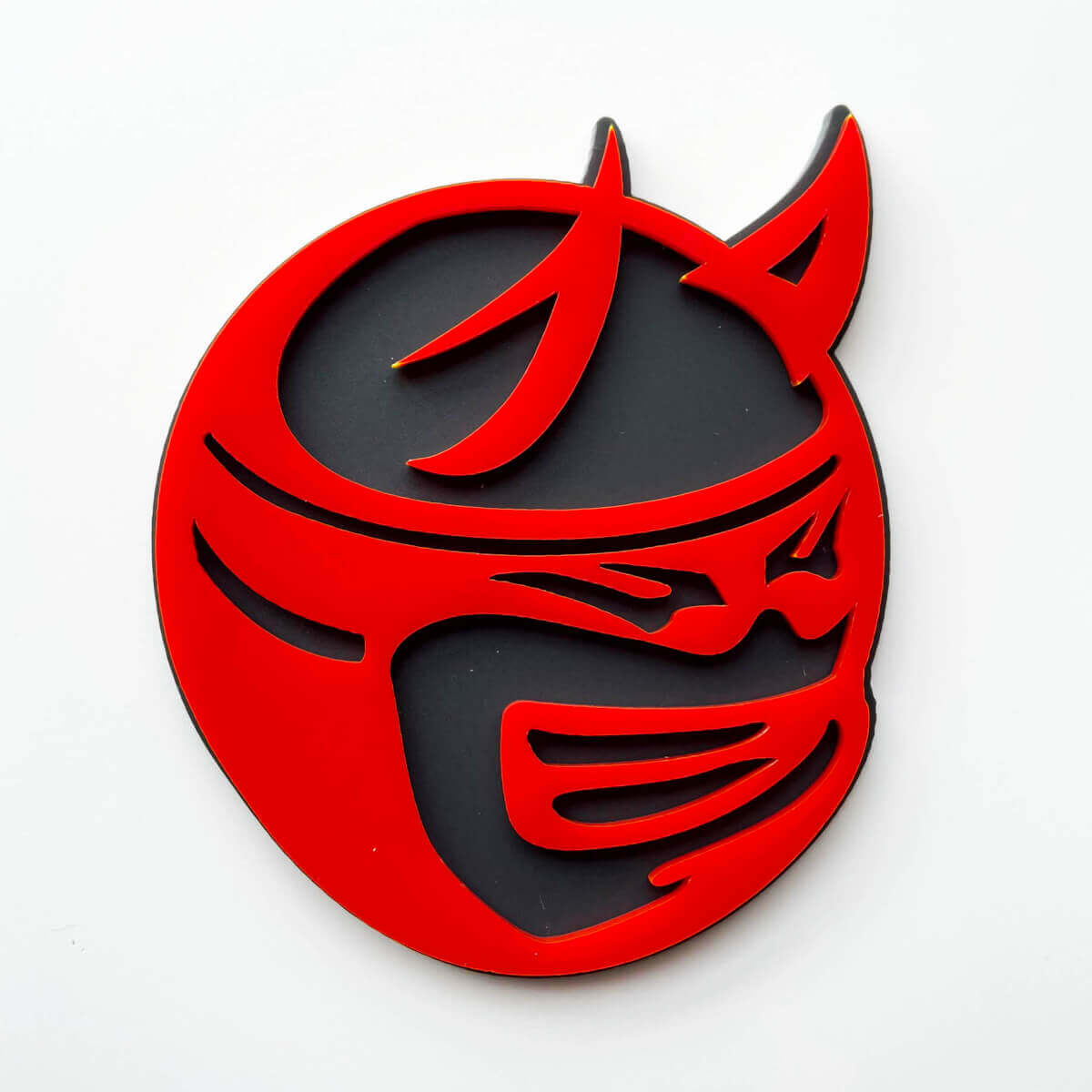 Badge 3D personalizzato Drag Bee Demon Dodge Charger Challenger logo Fender Badge Emblem rosso e grigio

