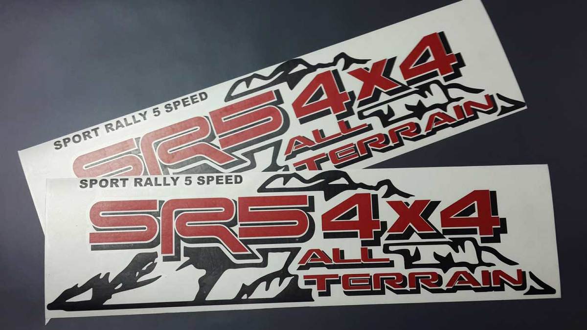 TOYOTA SR5 4X4 ALL TERRAIN Mountain TRD SPORT RALLY 5 VELOCITÀ adesivo decalcomania laterale in vinile