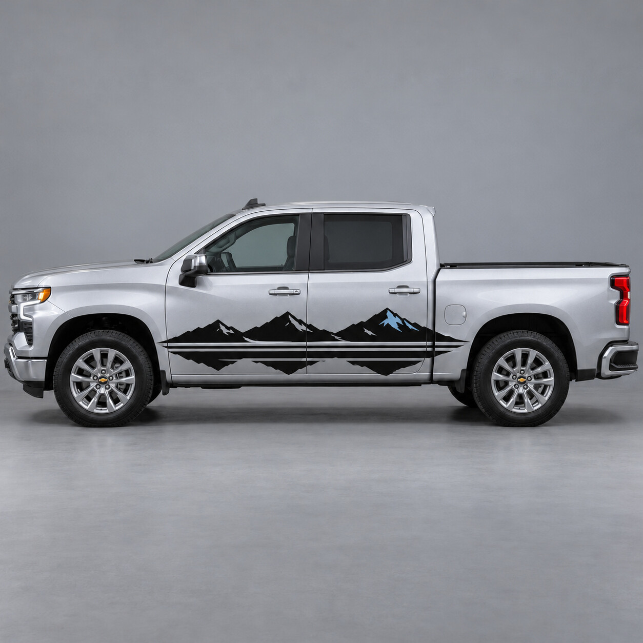 Adesivo decalcomania laterale Summit Reflection Mountain Stripes per Chevrolet Silverado 1500 LT Crew Cab T1XX 2022–2026