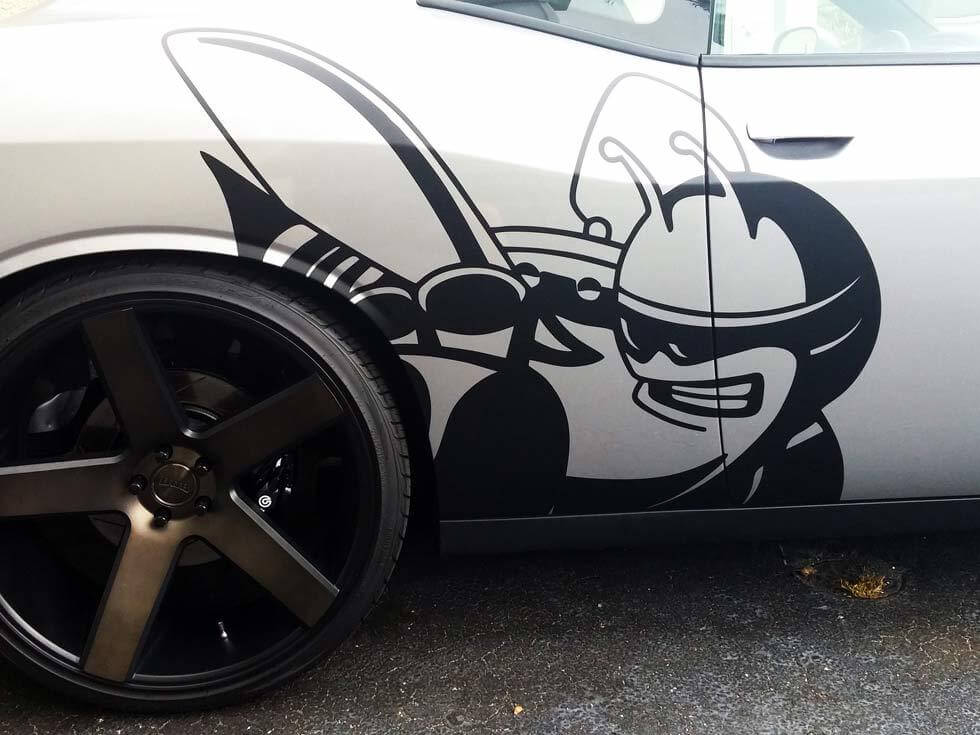Kit di adesivi laterali in vinile con logo Tribal Bee per Dodge Challenger