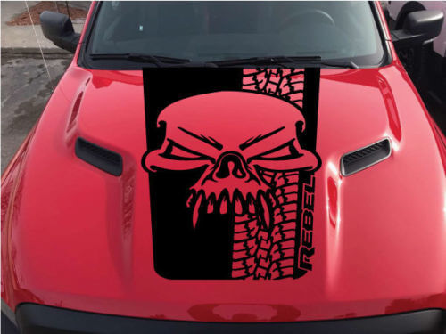 Adesivo in vinile con teschio e traccia di pneumatico Rebel per cofano Dodge Ram