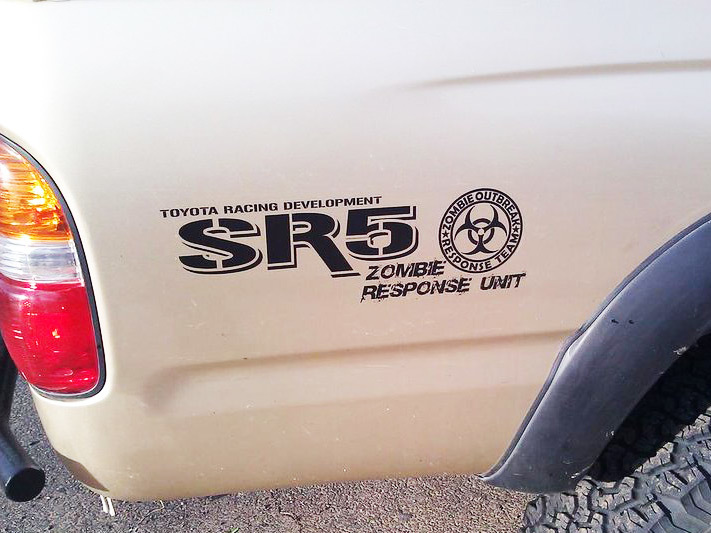 Toyota Racing Development SR5 Zombie Response Unit edizione 4X4 lato letto Adesivi decalcomanie grafiche