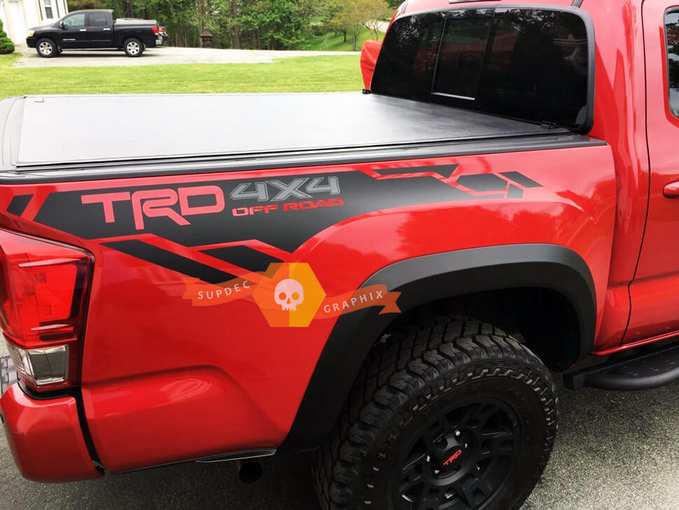 Kit Adesivi Laterali in Vinile Stile TRD 4x4 Off Road per Toyota Tacoma o Tundra