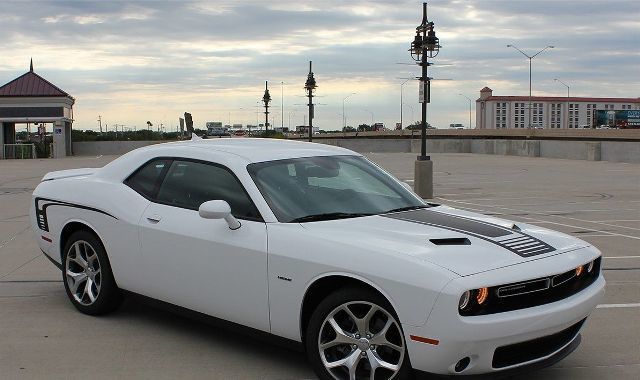 Adesivo in Vinile con Strisce Decorativa per Cofano e Fiancate per Dodge Challenger 2008-2017
