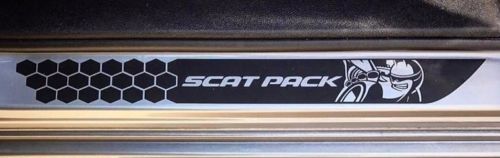 Kit di adesivi in vinile per soglia porta stile Honeycomb Scat Pack per Dodge Challenger 2015-2018