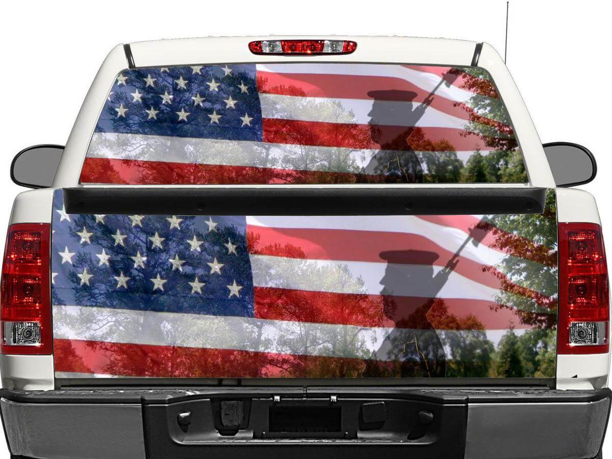 Adesivo con Soldato che Saluta e Bandiera Americana per Finestrino Posteriore o Portellone per Pickup SUV