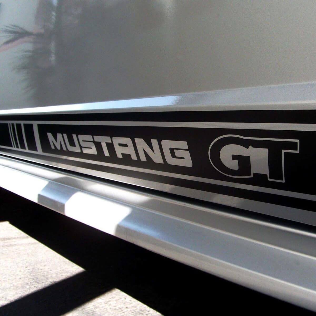 Kit Adesivi in Vinile con Strisce Laterali e Scritta GT per Musclecar Musclecarmodel