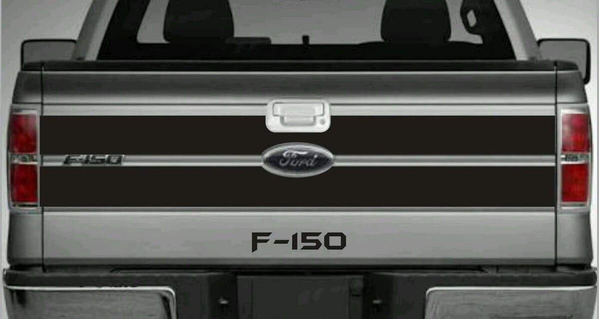 Strisce adesive in vinile stile blackout a doppio portellone per musclecar truck 2009-2014