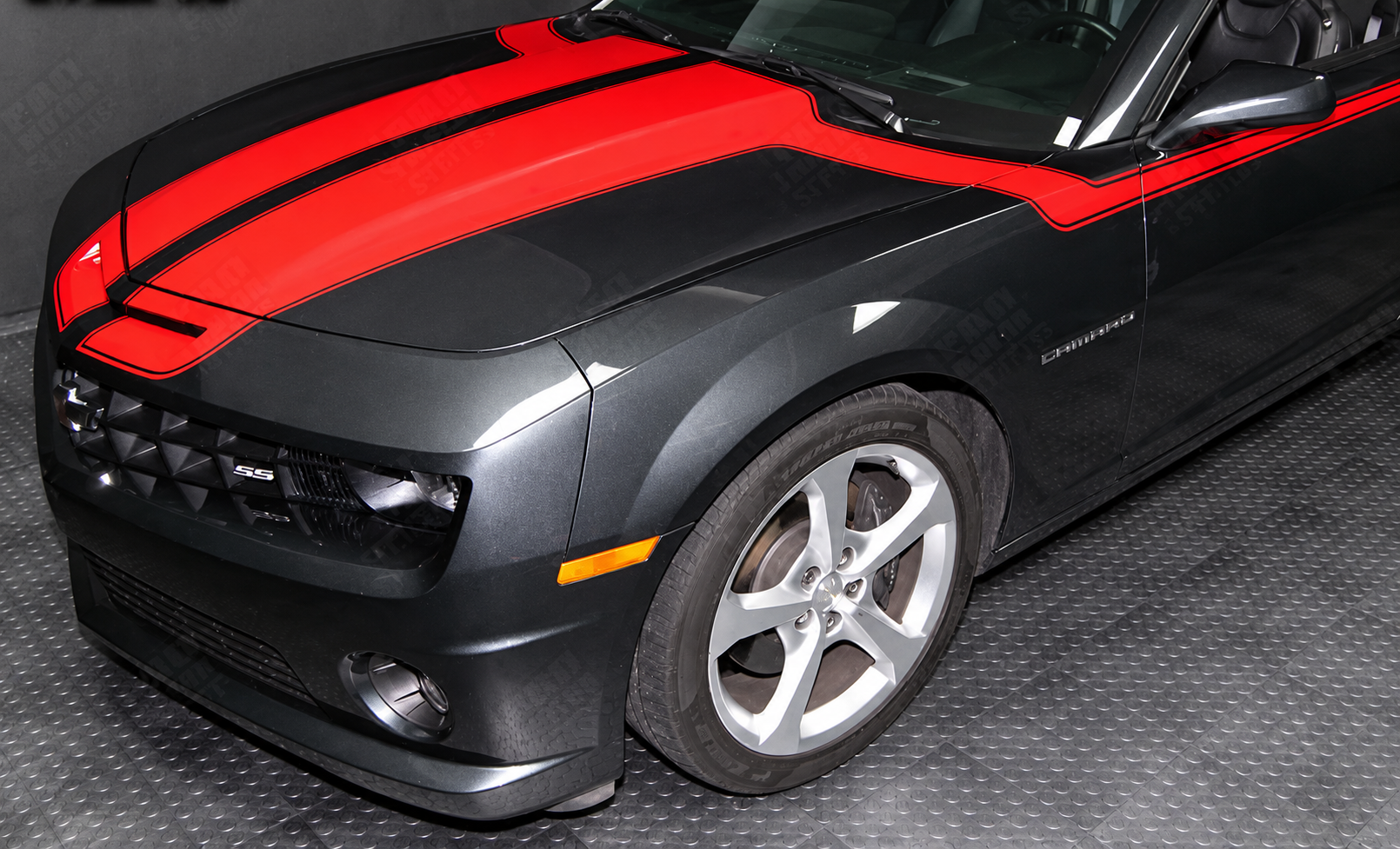 Rally Sport Hood To Side Stripe Kit — Adesivo in vinile (cofano, fianco) per Chevrolet Camaro 2010-2015