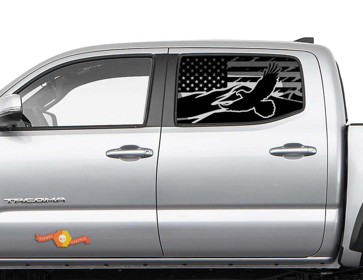 Kit di decalcomanie in vinile per finestrino laterale posteriore con aquila sulla montagna e bandiera USA per Toyota Tacoma