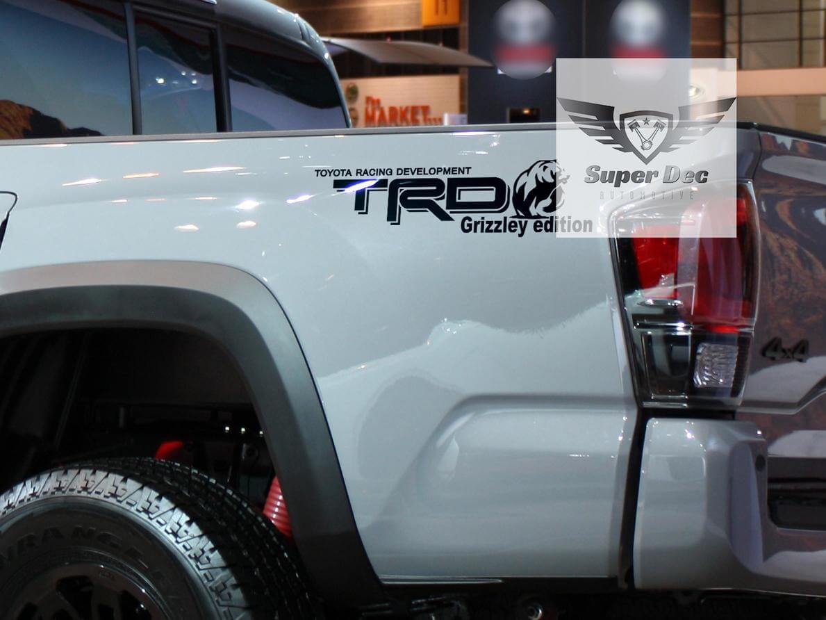 Coppia di adesivi in vinile per fiancate TRD Grizzley Edition per camion Toyota