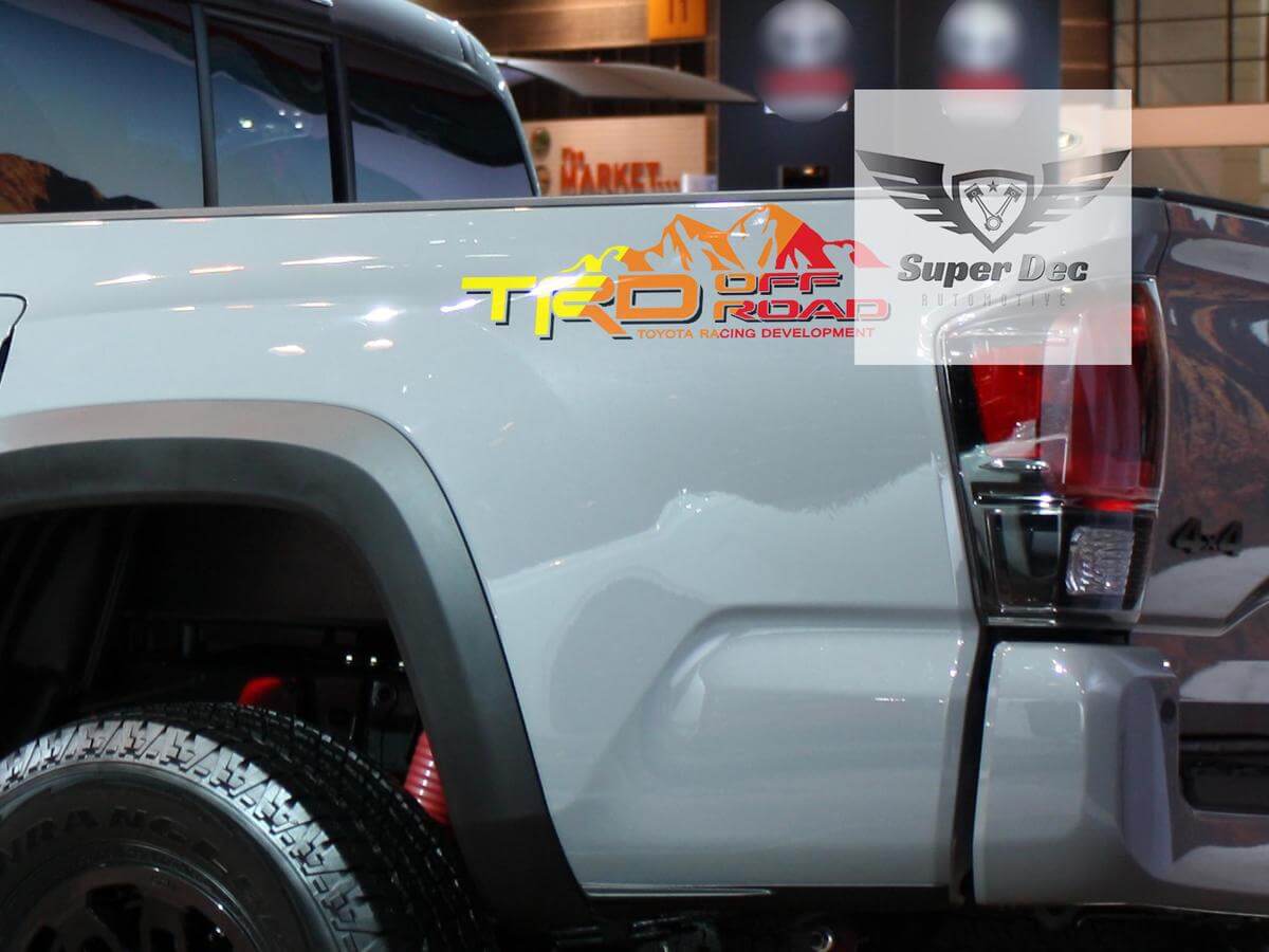 Coppia di Adesivi in Vinile TRD Off Road Mountain per il Parafango Toyota Tacoma Tundra FJ Cruiser