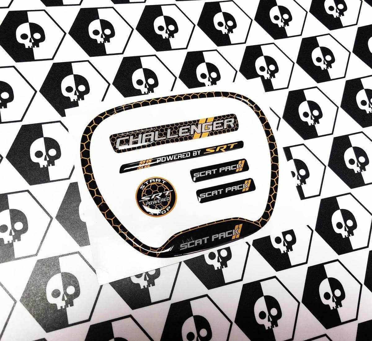 Kit di decalcomanie interne bombate stile Honeycomb Scat Pack per Dodge Challenger 2015+