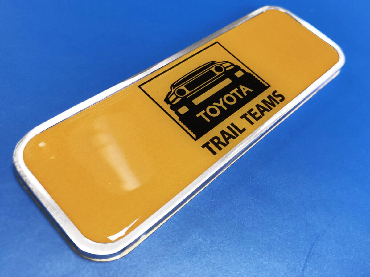 TRD Trail Teams FJ Cruiser Badge in alluminio metallico Emblema laterale del letto in alluminio
