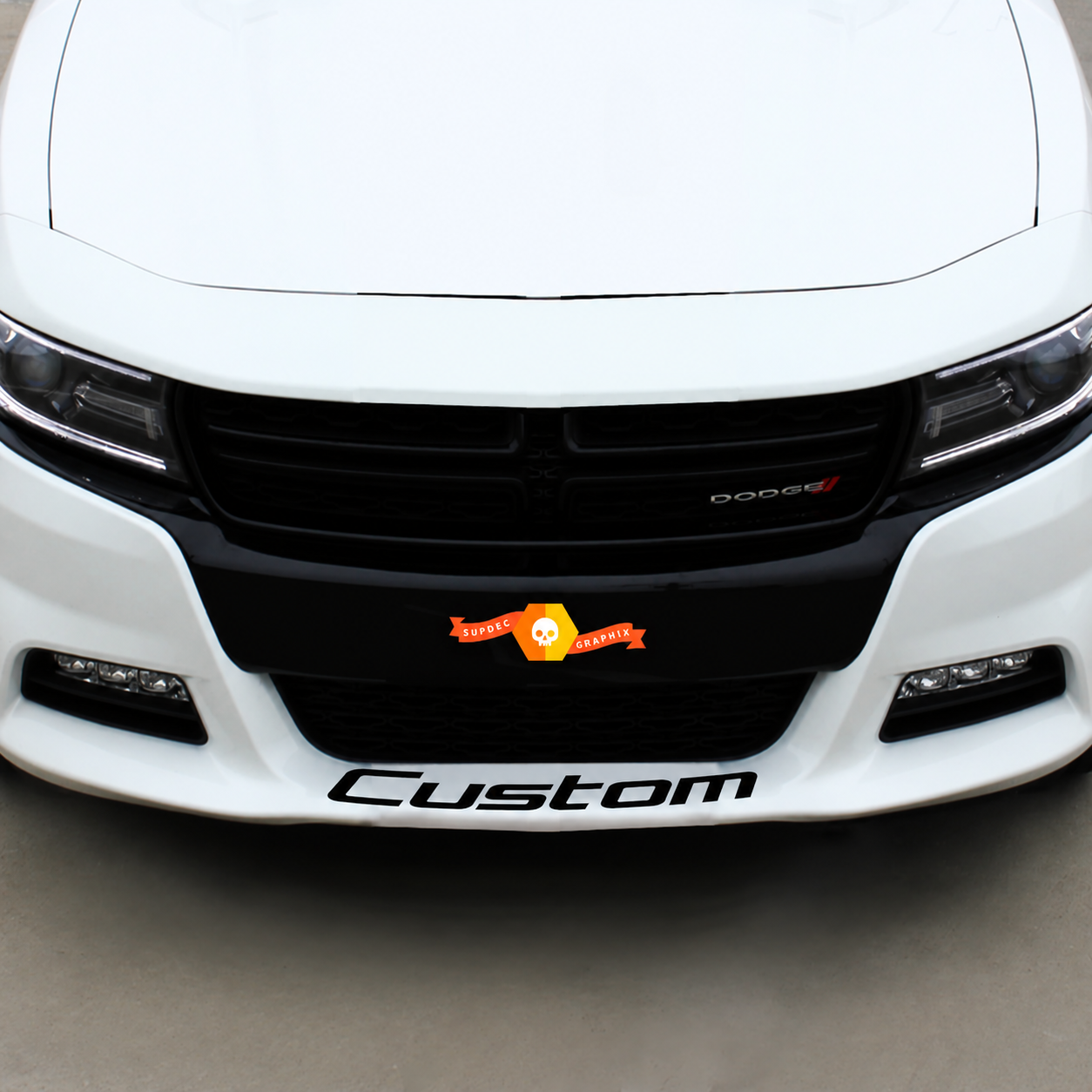 Custom Lettering — Adesivo in vinile (paraurti anteriore) per Dodge Charger