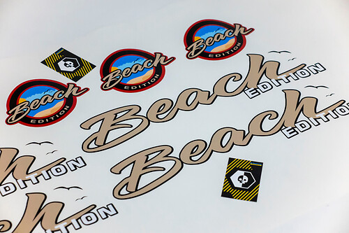 Kit Jeep Badge Emblem BEACH EDITION vinile Adesivo Decal Camion
