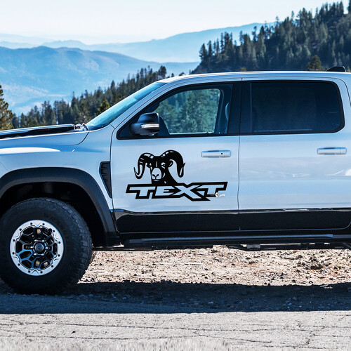 Adesivo in vinile con testo personalizzato a forma di testa di ariete per porta laterale per RAM 1500 Rebel, TRX 2019-2026