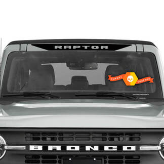 Decalcomania in vinile con logo Bronco Raptor sopra lo striscione del parabrezza
