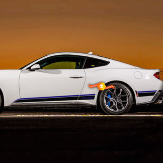 Coppia strisce di adesivi in ​​vinile per decalcomanie per porte laterali Ford Mustang GT California strisce 2 colori
