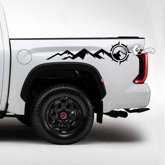 Coppia Toyota Tundra lato letto parafango posteriore montagne bussola strisce laterali adesivi in ​​vinile decalcomania
