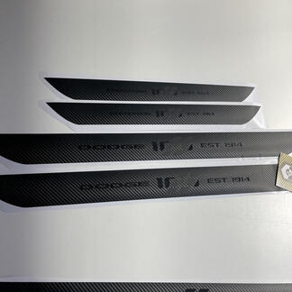 4 adesivi in ​​vinile per davanzale della porta del 100° anniversario di Dodge Challenger
 1