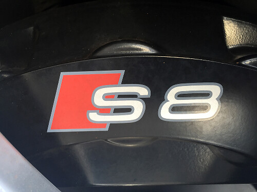 Adesivo in Vinile Logo Pinza Freno S8 per Audi S8