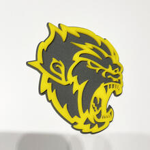 Angry Yeti Sasquatch Bigfoot Distintivo 3D Emblema distintivo giallo lucido vs grigio Fender
 3