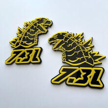 Godzilla 7.3L MEGAZILLA Musclecar Performance 7.3L Distintivo 3D Giallo vs Nero Emblema dei distintivi del parafango
 2