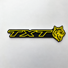 SRT Style Black Yellow Custom TXT Cat 3D — Emblema (parafango)_5
