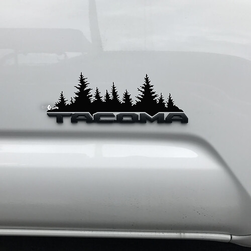 Adesivo decalcomania della foresta degli alberi Toyota Tacoma sul distintivo Tacoma
