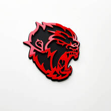 Emblema dei distintivi del parafango 3D Angry Yeti Sasquatch Bigfoot Nero vs Rosso
 3