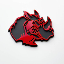 Distintivo con logo 3D Rhino Angry - Emblema parafango personalizzato per auto, camion e SUV Rosso contro grigio
 3