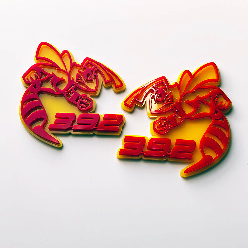 Hornet Bee 392 Distintivo 3D Giallo vs Rosso Emblema dei distintivi del parafango
