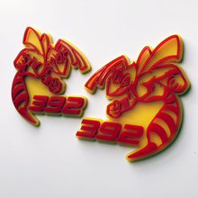 Hornet Bee 392 Distintivo 3D Giallo vs Rosso Emblema dei distintivi del parafango
 3