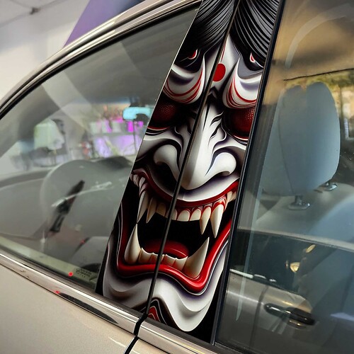 Maschera demoniaca giapponese Hannya Pillar Doors Car Decal Sticker Wrap Grafica personalizzata in vinile per lo styling del veicolo 2
