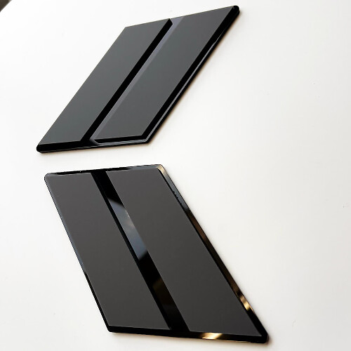 Distintivo 3D a Linee per Parafango e Portellone per Dodge R/T