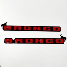 Bronco Fender Badge sulla griglia anteriore Emblema del portellone posteriore Badge 3D Nero vs Rosso
 5