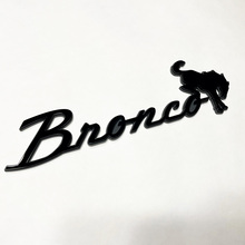 BRONCO FENDER BADGES EMBLEGGIO DI PAIEGATE EMBLEGGIO 3D BADGE GRIGIO VS NERO
 5