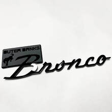 Distintivo parafanghi o portellone 3D stile Outer Banks per Musclecar horse_5