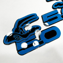 Coyote 5.0 BADGI FENDER EMBLEGGIO BADGE 3D NERO VS BLU
 8