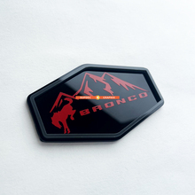 BRONCO MONTAGNE EDIZIONE BADGI FENDER EMBLEGGIO DA CONSEGNO 3D
 5