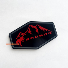 BRONCO MONTAGNE EDIZIONE BADGI FENDER EMBLEGGIO DA CONSEGNO 3D
 8
