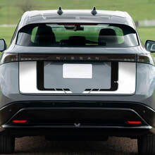 Adesivo grafico posteriore a doppio colore per baule da corsa per Nissan ARIYA
 2