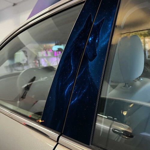 Adesivo in Vinile per Porte a Montante Stile Lupo Galattico