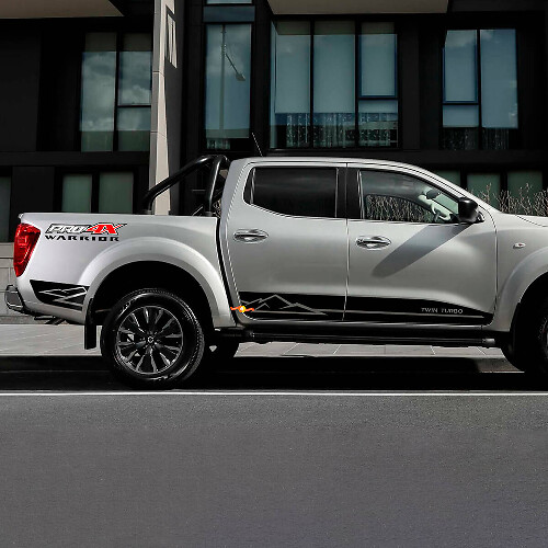 Adesivo Vinile Laterale Strisce Mouintains Style per Nissan Navara PRO 4X Warrior