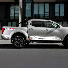 Adesivo Vinile Laterale Strisce Mouintains Style per Nissan Navara PRO 4X Warrior 2